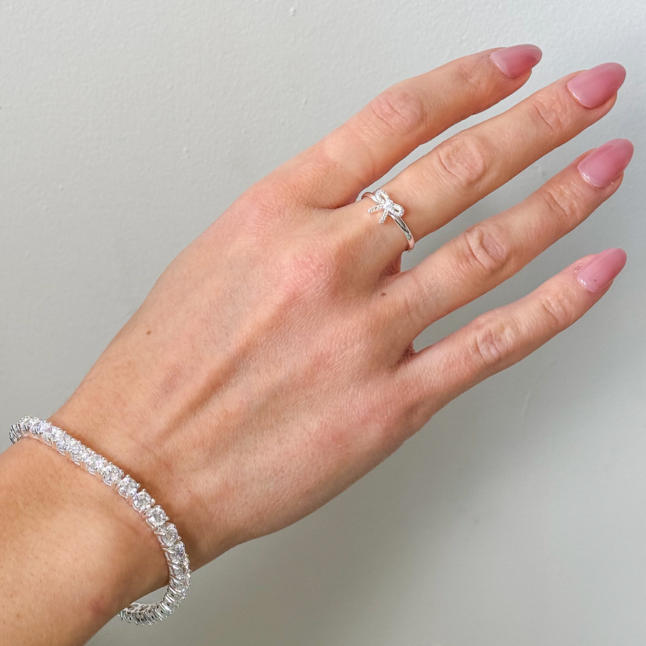Baby Bow Ring